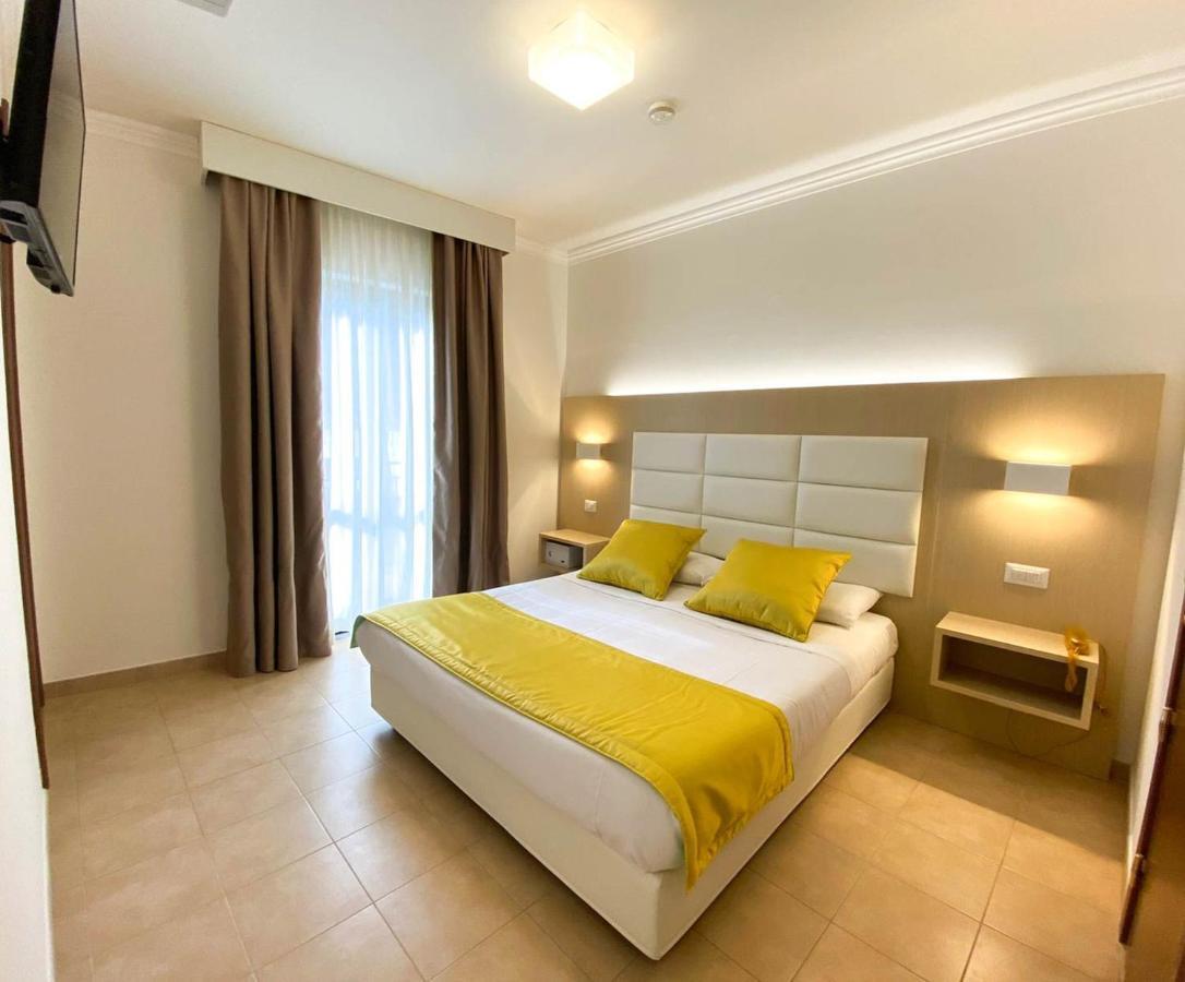 Le Naiadi Park Sul Hotel 3*