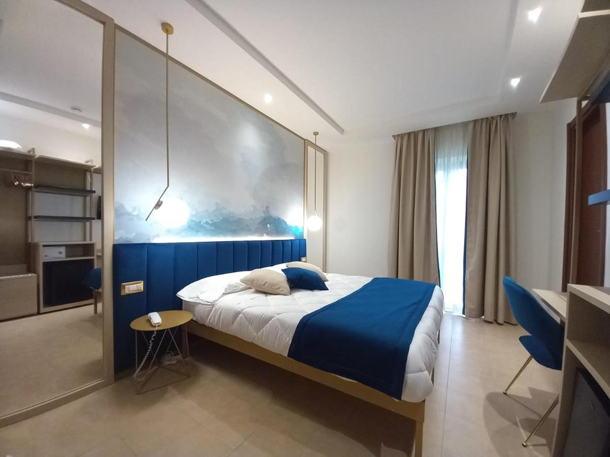 Le Naiadi Park Sul Hotel 3*